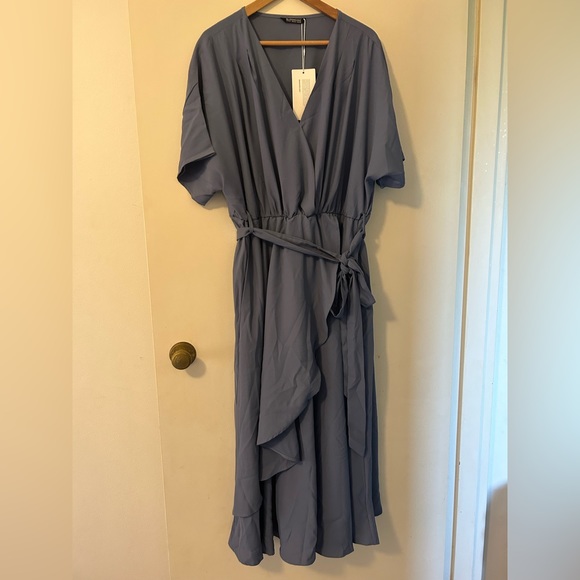 ⭐️Host Pick⭐️ NWT BLOOMCHIC long blue/stone dress - Picture 5 of 6